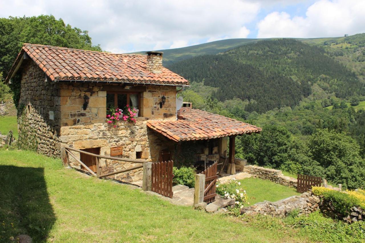 El Refugio De Luena Villa San Miguel de Luena Luaran gambar